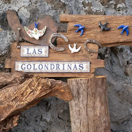 בית נופש Golondrinas - B *
